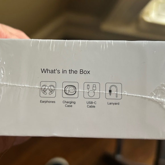 Pink Over-Ear Headphones - Picture 3 of 3